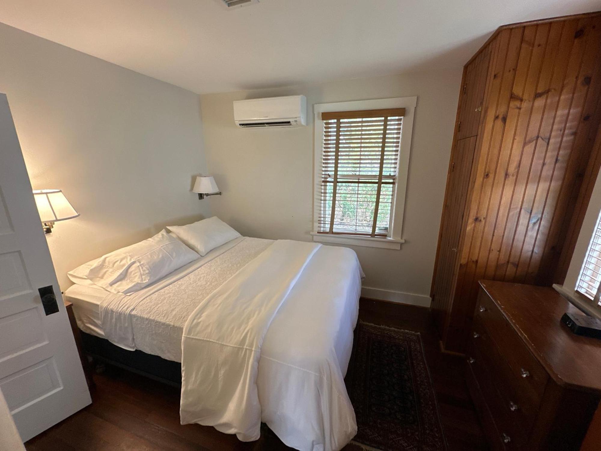 Bed and Breakfast The 1708 House Southampton Exterior foto
